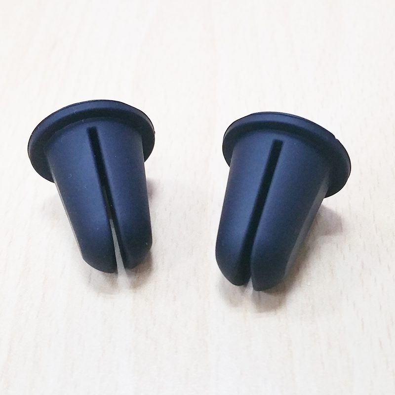 004车载香水夹子夹套五金冲压